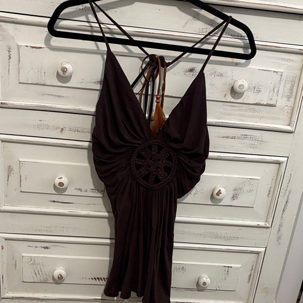 Brown Tank With feather detail.